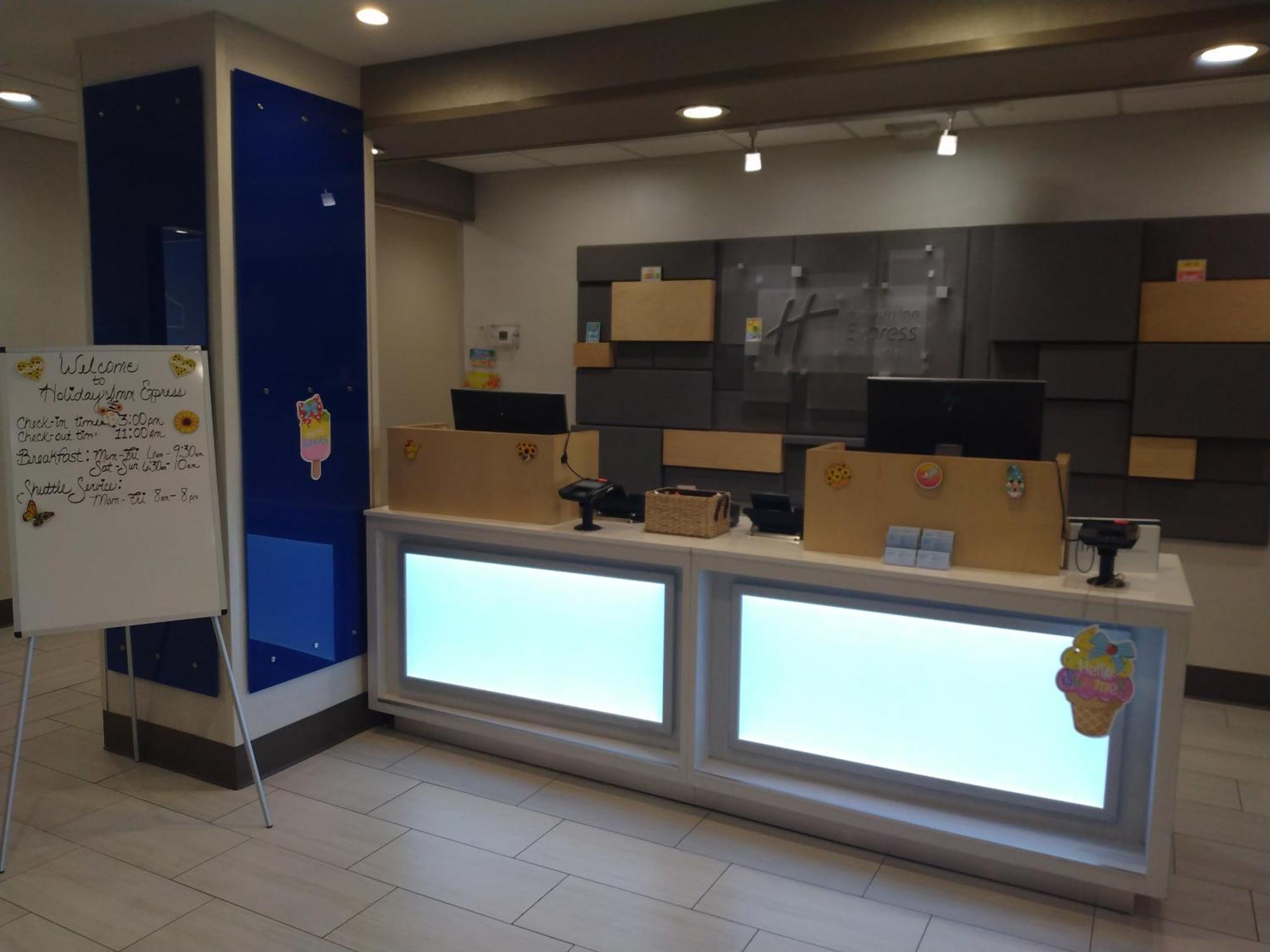 阿尔伯克基城智选假日酒店&套房 外观 照片
